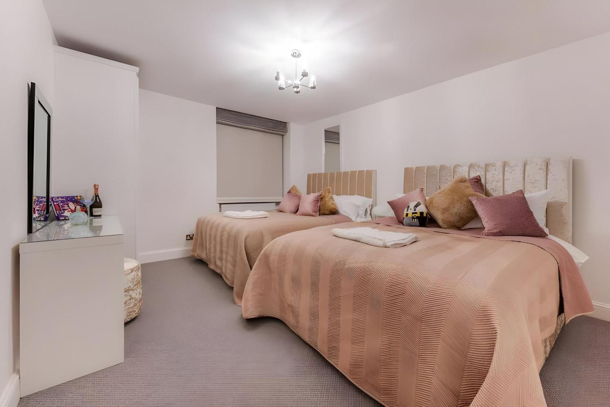 Harley Street Spectacular Suites With High Ceilings, High Luxury London Eksteriør bilde